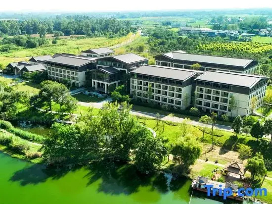 Chengdu Jiaozi Jinghu Hotel