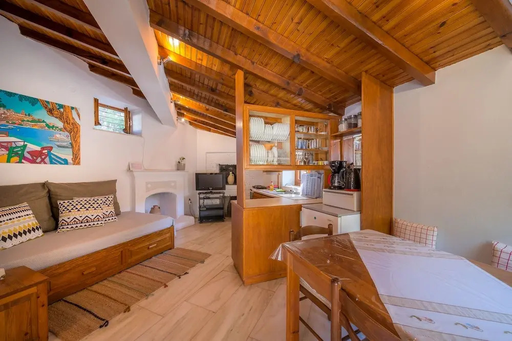 Fairytale House - Aghia Marina, Aegina Island