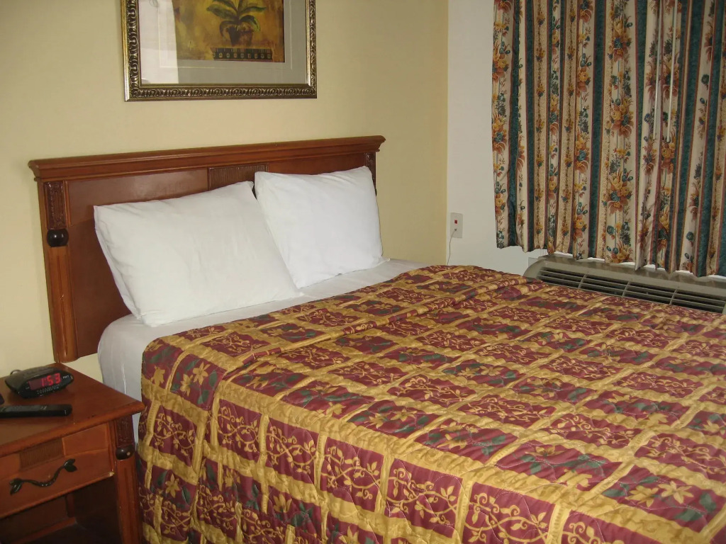 Flamingo Inn Long Beach