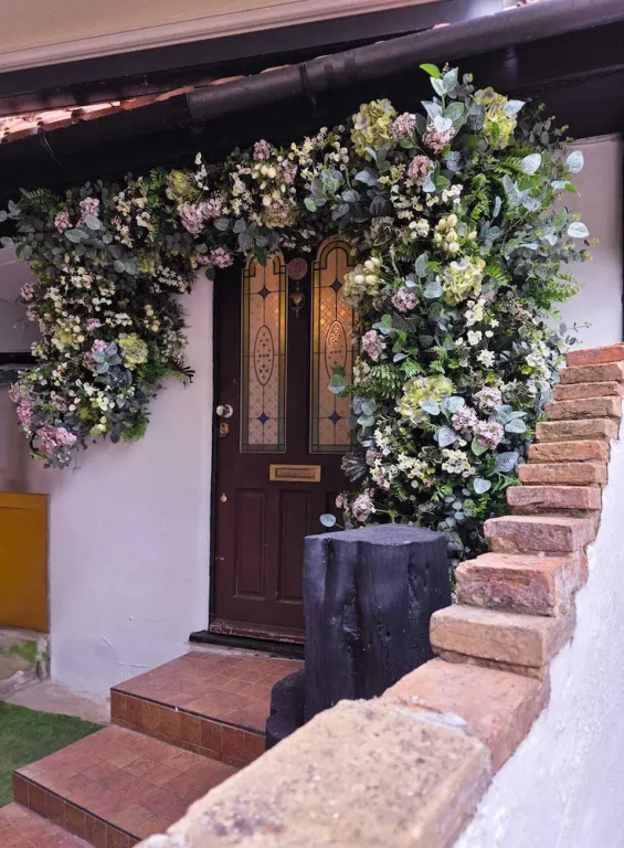 The Courtyard Lodge
