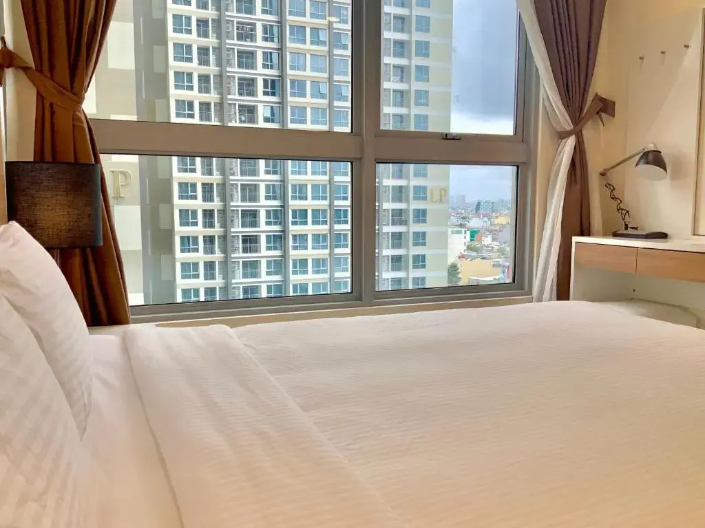 LuxHomes Saigon - Vinhomes Central Park