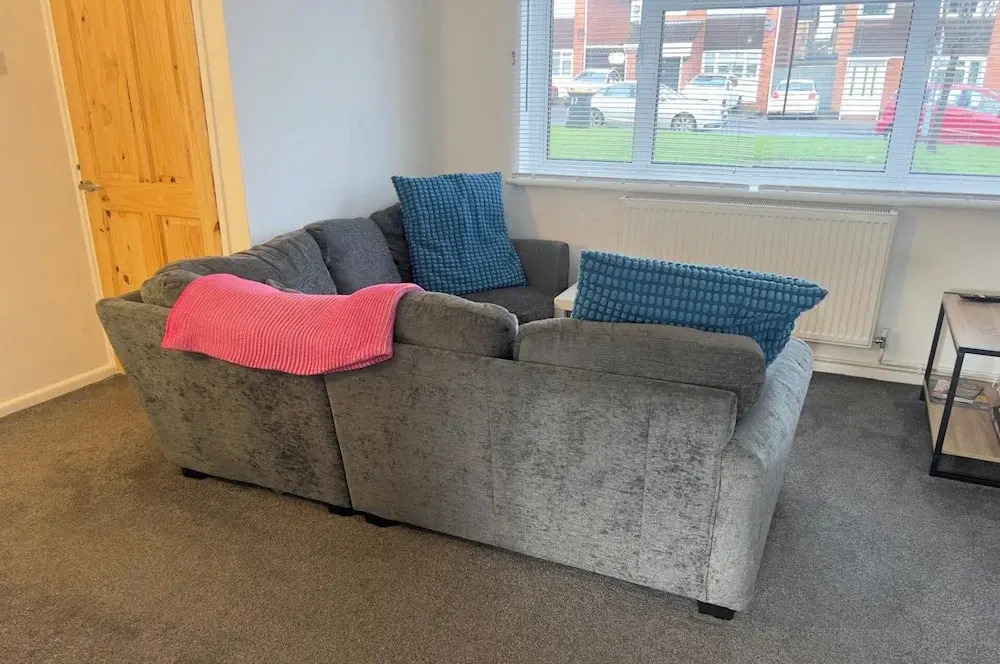 3-bed House Sleeps 5 - Smart Tv - Free Parking