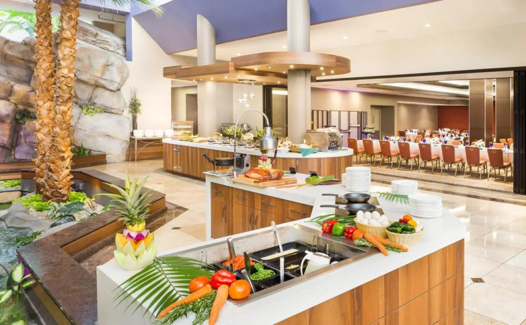 Crowne Plaza Hotel Foster City-San Mateo by IHG