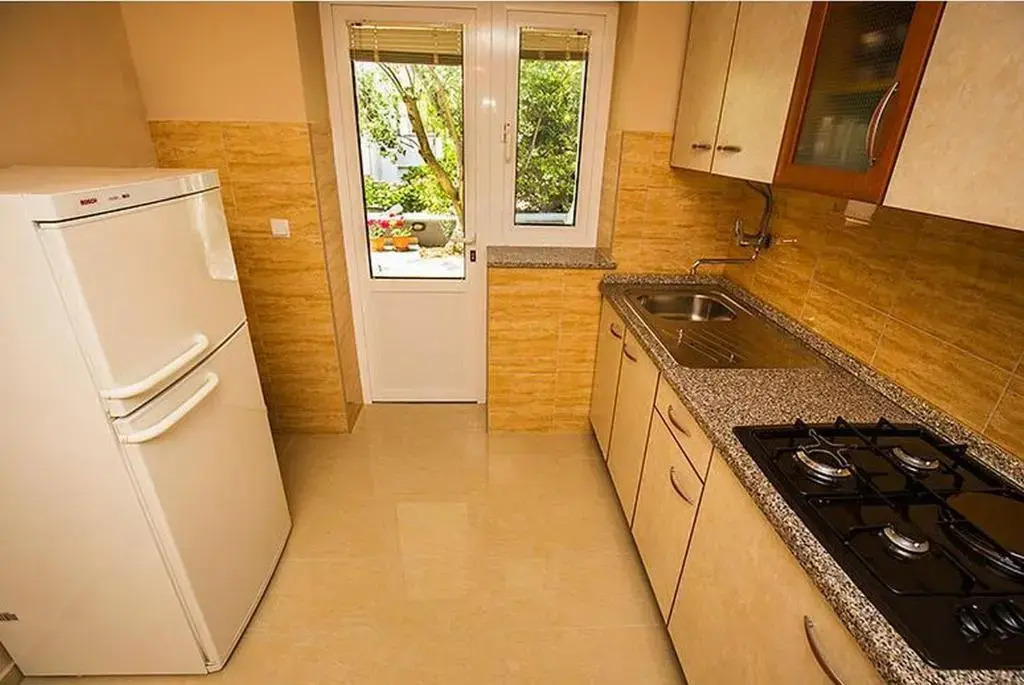 Beautiful apartment with back yard and terrace AE1259 - Apartments Vjenceslava XX