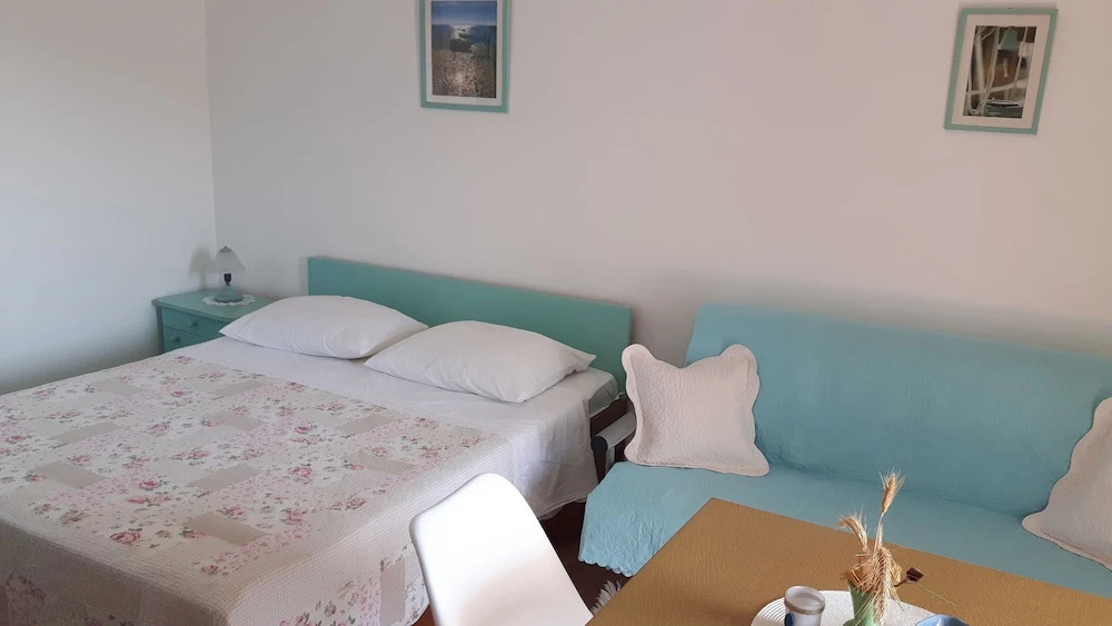 Viktorija Apartments