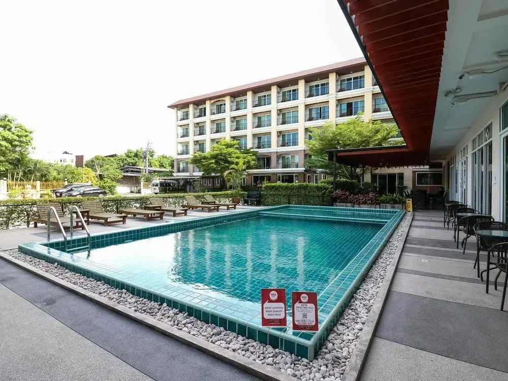 曼谷翁聿30号车站奈达酒店(Nida Rooms on Nut 30 Terminal)