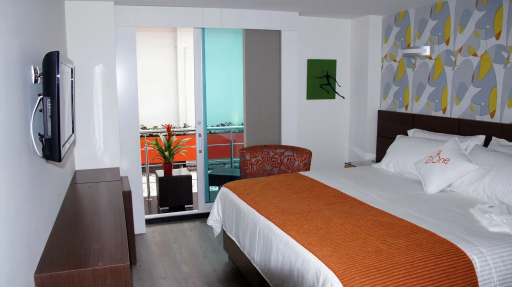 Zi One Luxury Hotel
