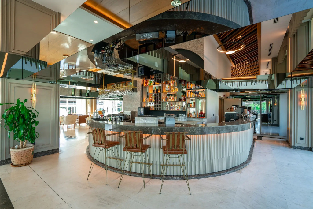 Sunthalia Hotels & Resorts Ultra All Inclusive Adults Only Party Hotel