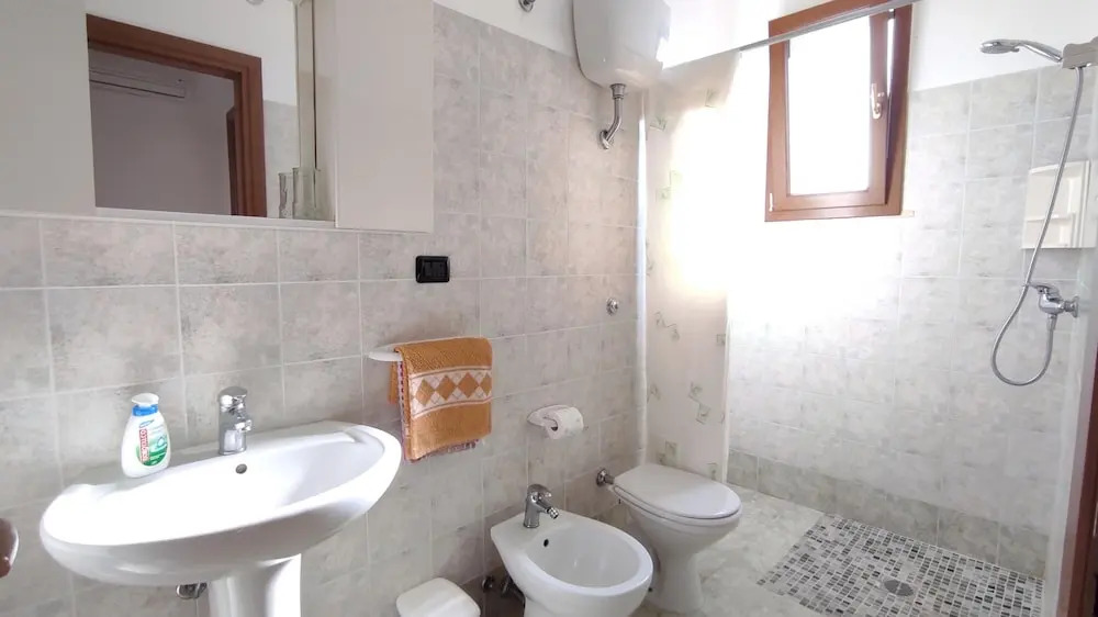 Casa Vacanze Orlando - Con Veranda Vista Mare A 200 M Dal Mare