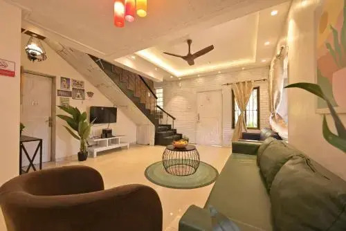 Eko Stay-Royale Villa
