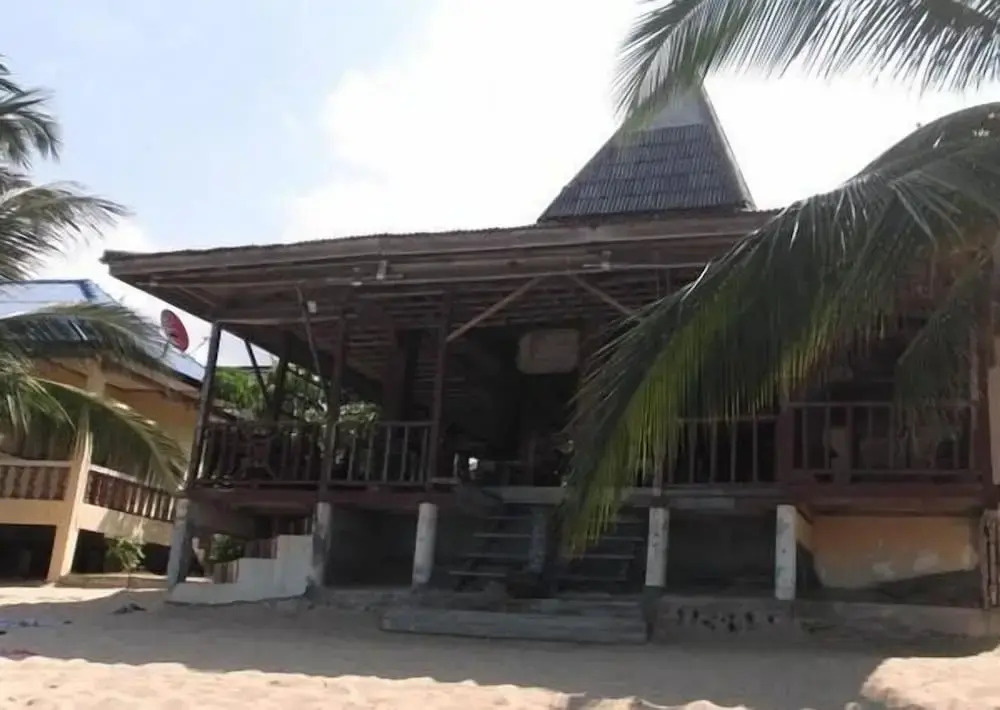 Shady Resort