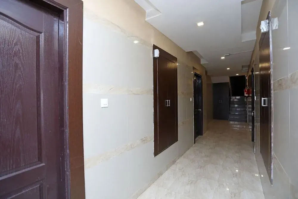 OYO Flagship 16602 NIT Faridabad