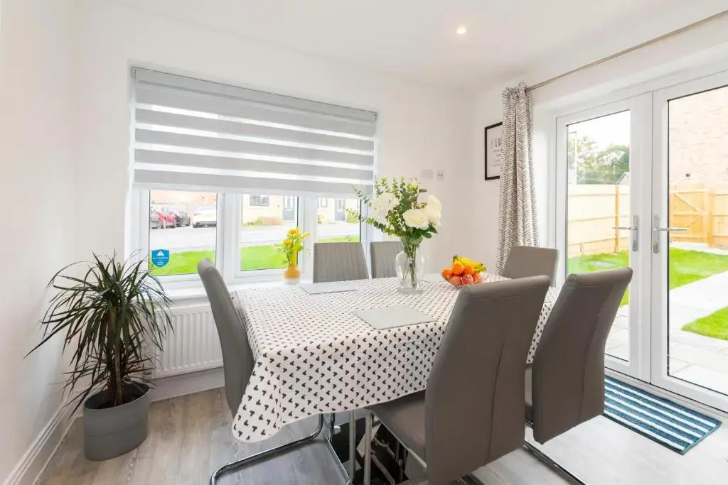 Greenfield's - New Modern 3 Bedroom Home - Johnstonen Close, Bracknell