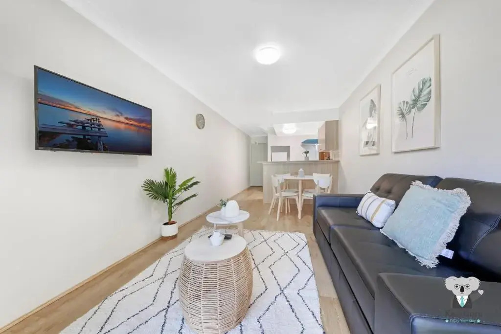 KOZYGURU Pyrmont Charming Split Level APT Free PARKING NPY313