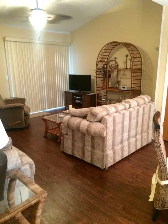Sea Woods 2bdrm Villa 4255