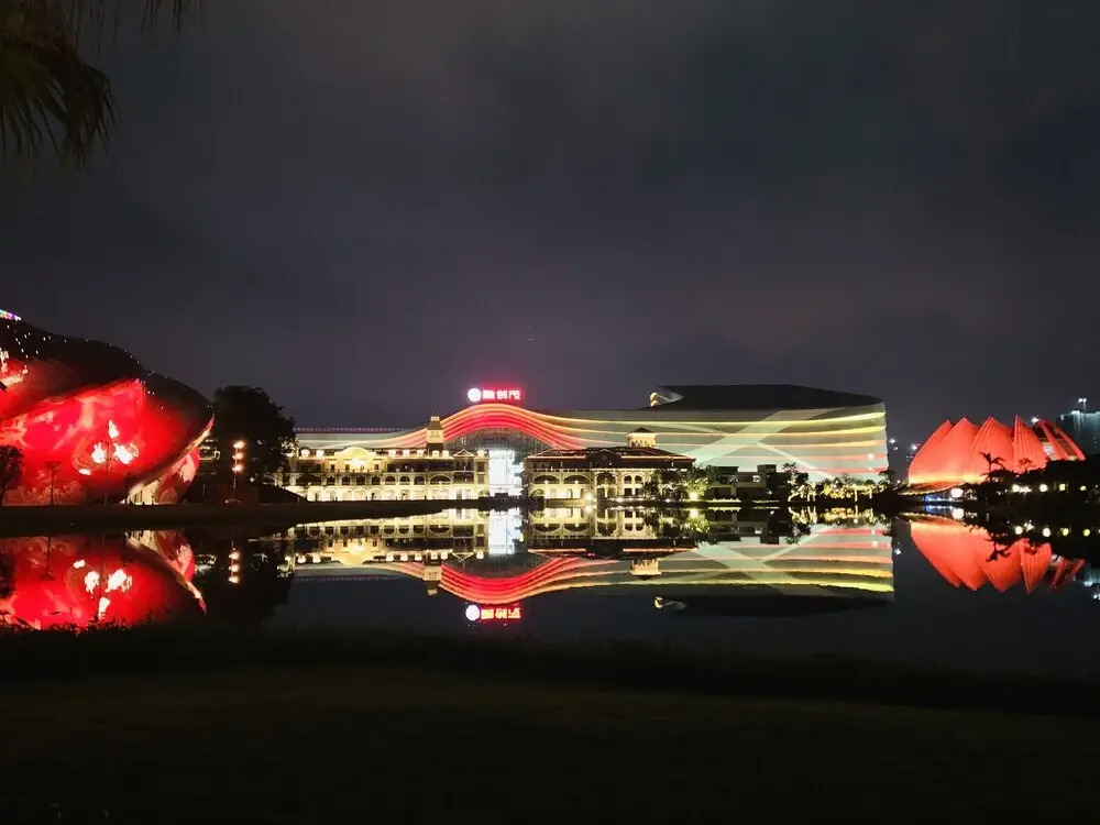 Jek International Hotel Sunac Land