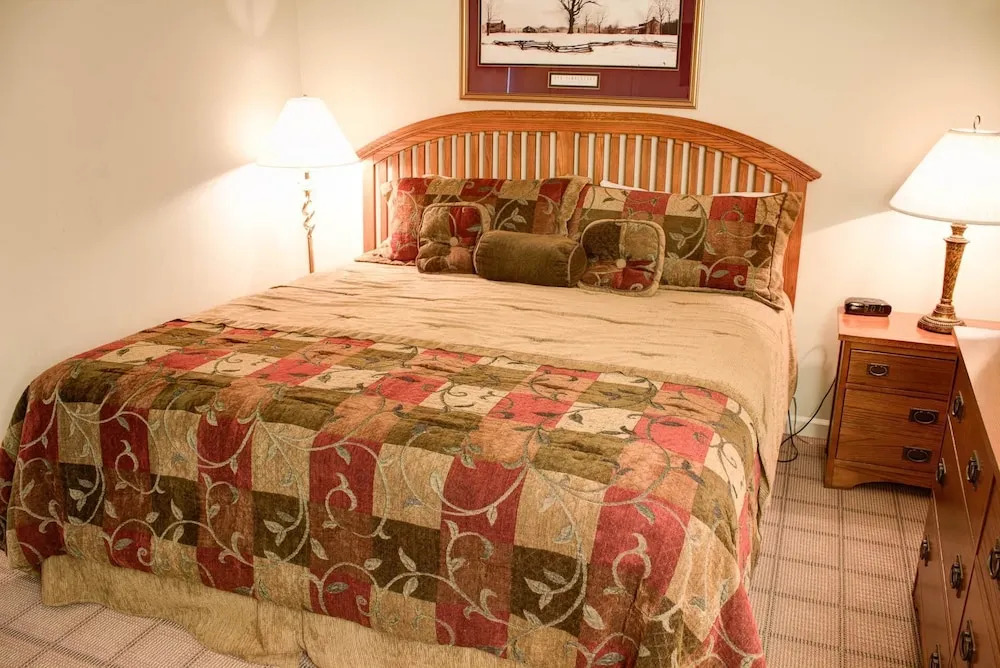 Whispering Pines 424