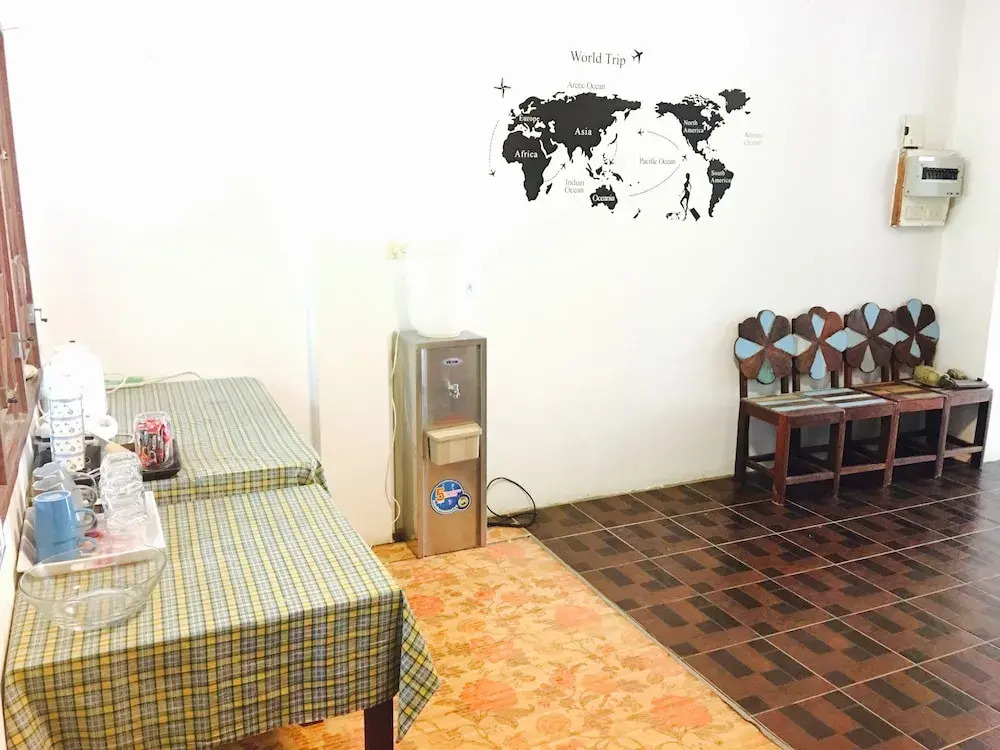 Lanta Friendly House