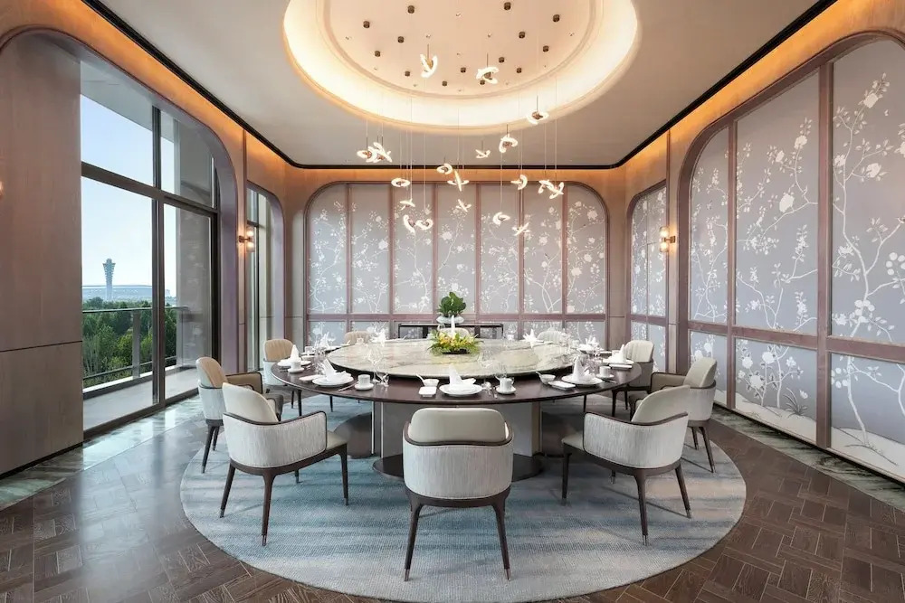HUALUXE Hotels and Resorts Xianyang