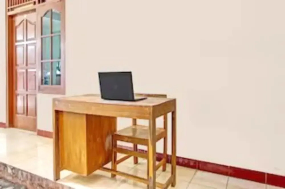 Hotel O Puri Kasih Guest House Syariah