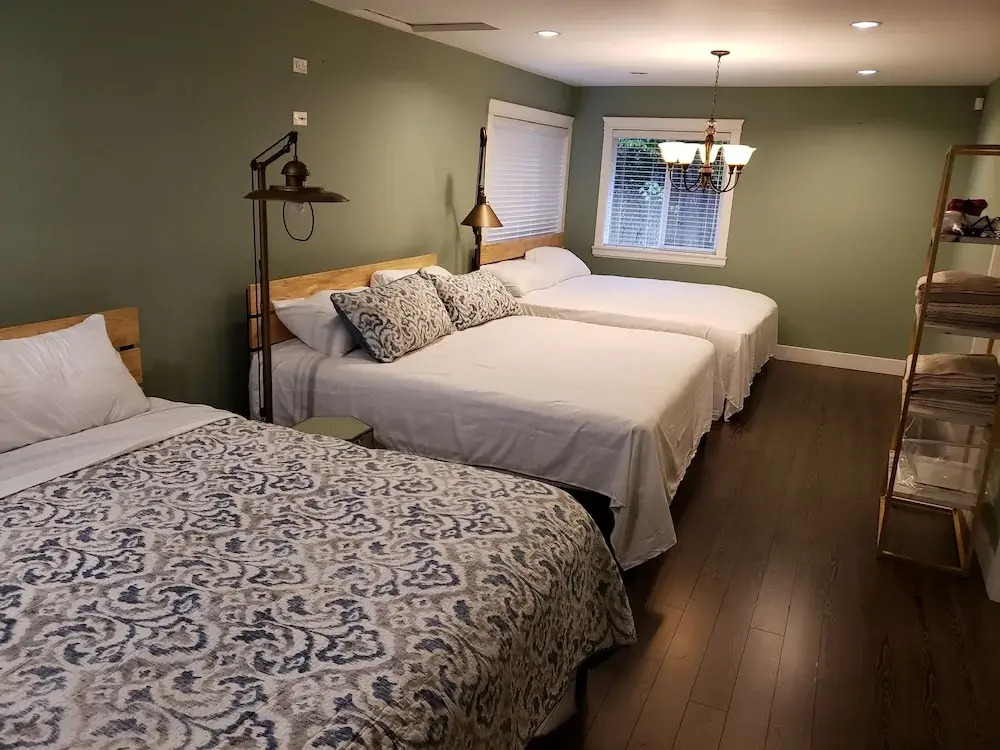 LUXE Retreat at 8050 Kaymar Dr.