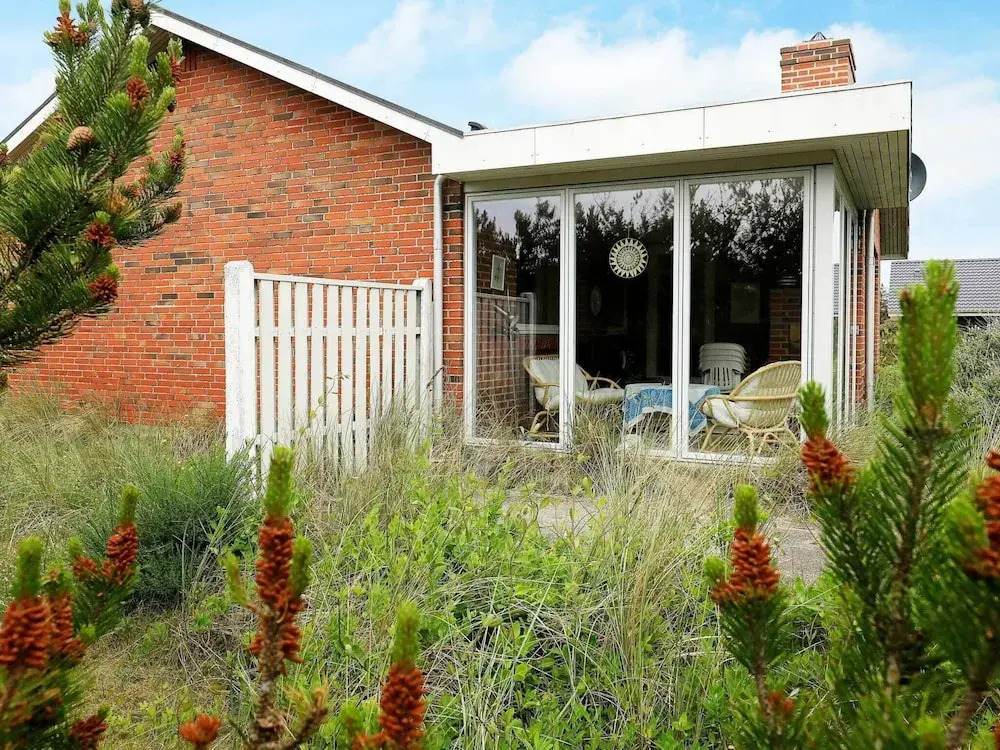 Chic Holiday Home in Hvide Sande near Sea