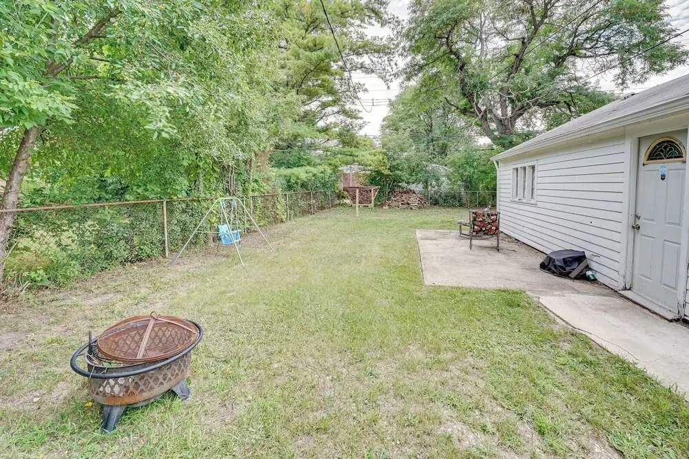 Pet-friendly Southfield House w/ Ping-pong Table!