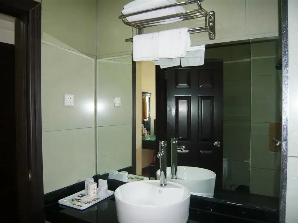 Xiangyue Hotel