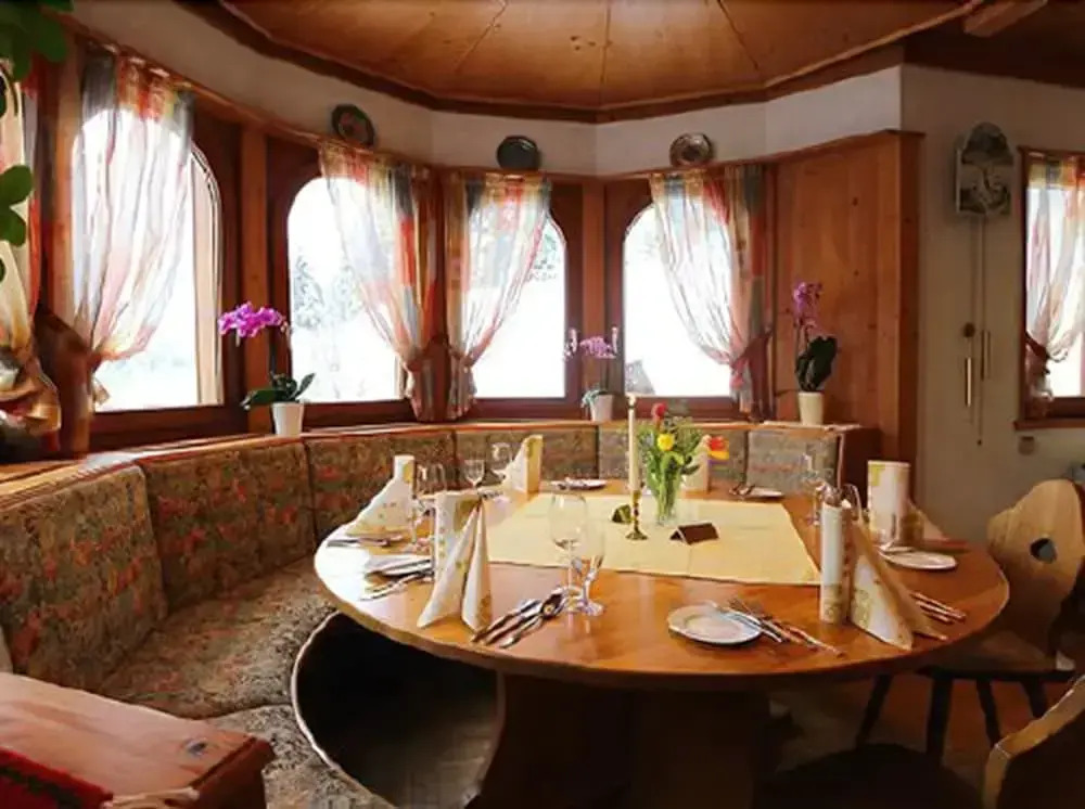 Berghotel und Restaurant Kräuter Chalet