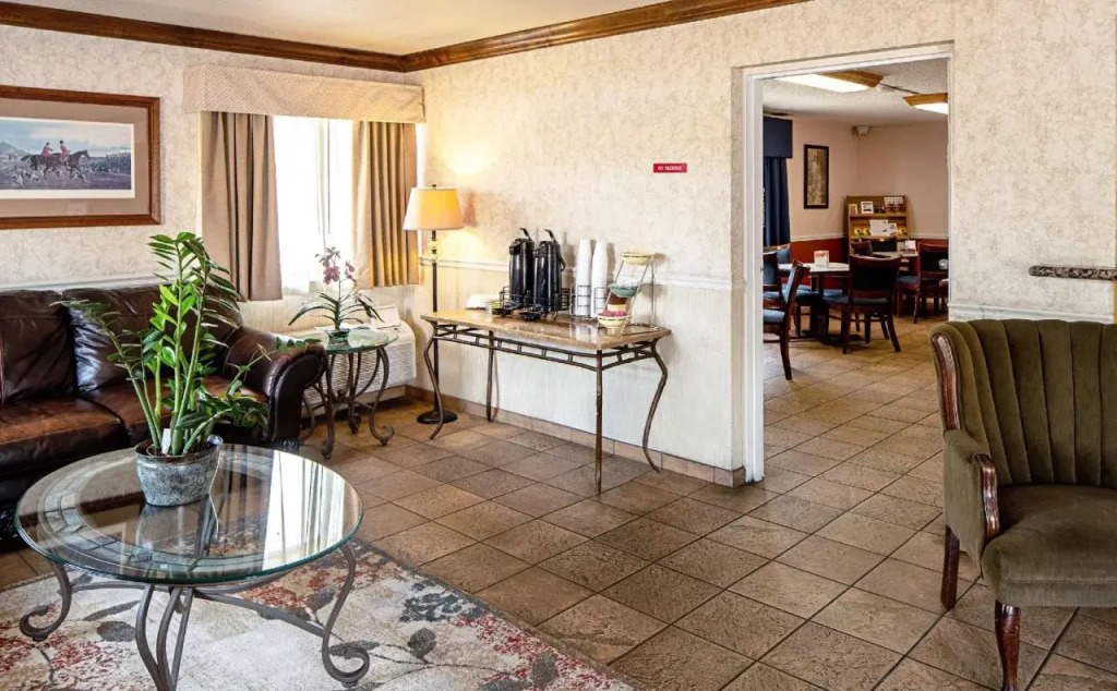 Rodeway Inn at Nevada State Capitol