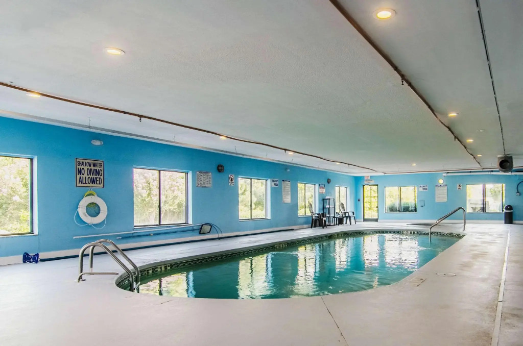 Quality Suites Graham - Burlington South