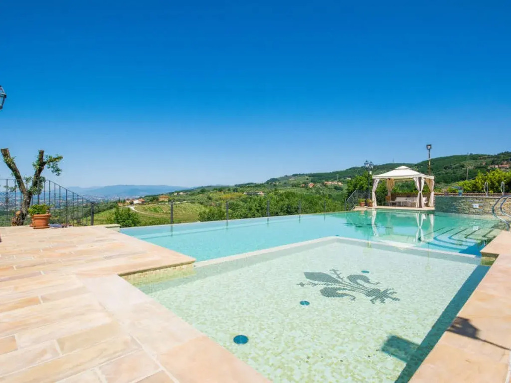 House Giglio Vinci