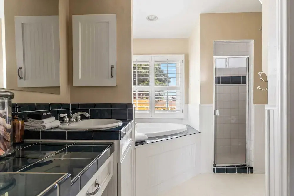Point Loma Home w/ Putting Green, Firepit + Game Room & Beach Access Zola Street by Avantstay