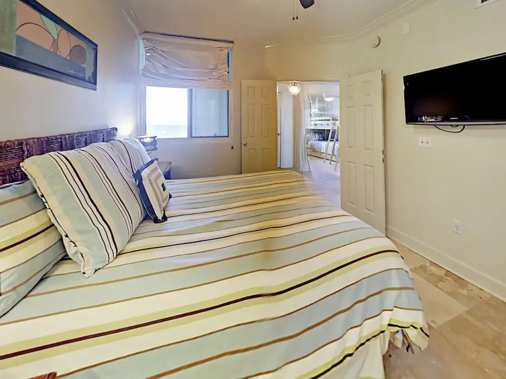 375 Beach Club Trail Condo Unit B1903 4 Bedrooms 4.5 Bathrooms Condo
