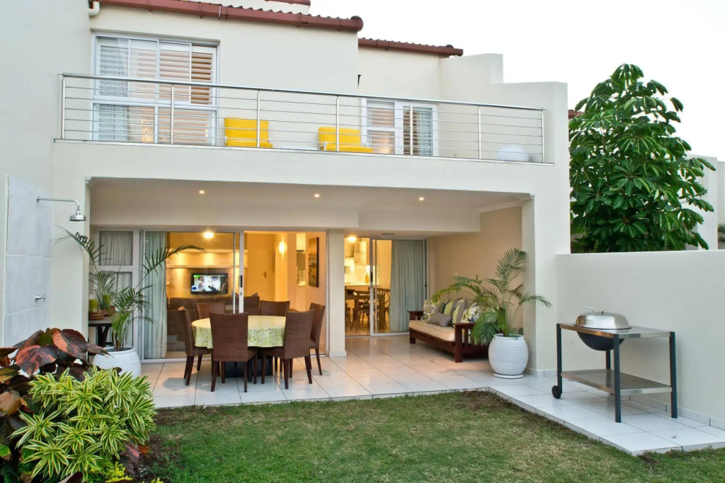 D3 Sea Lodge - by Stay in Umhlanga