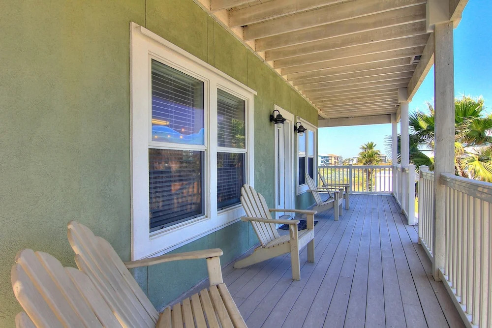 Ray of Sunshine by Silver Sands Vacation Rentals