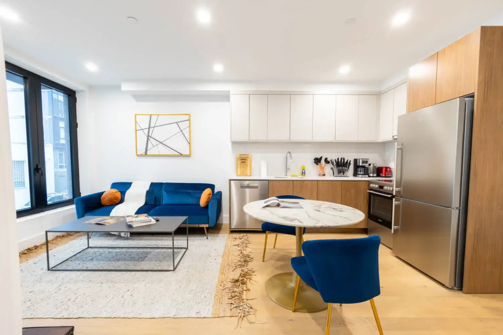 149bk-202 New Condo 1BR in Prime Greenpoint Brooklyn