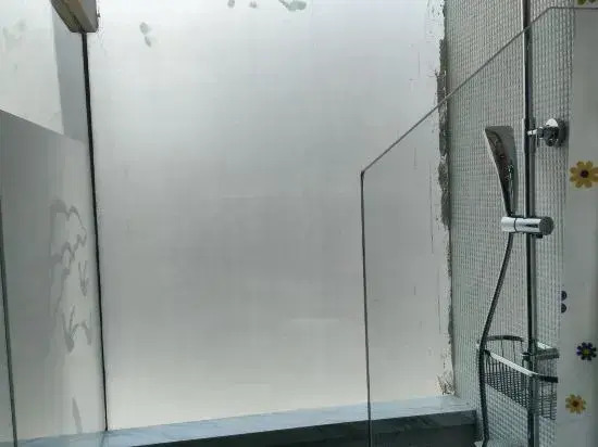 Yiqing Theme Hotel Shanghai