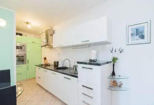 Apartment Eden