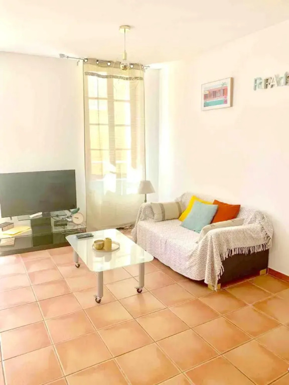 Apartment with One Bedroom in la Ciotat, with Wonderful Mountain View, Furnished Terrace And Wifi - 500 M From the Beach
