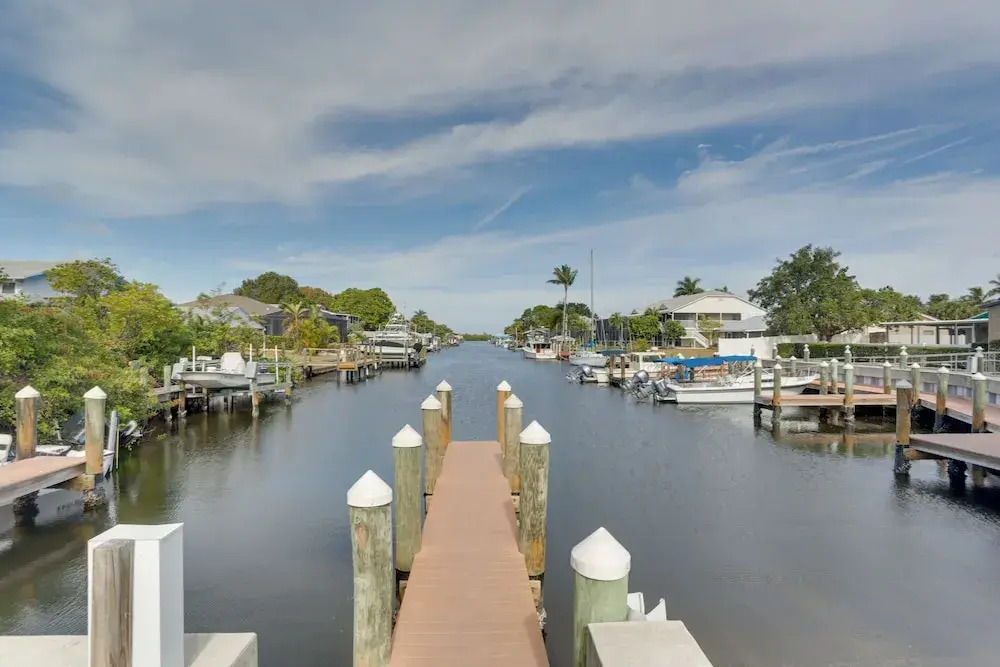 Bokeelia Retreat - Fishing Docks and Canals Nearby!