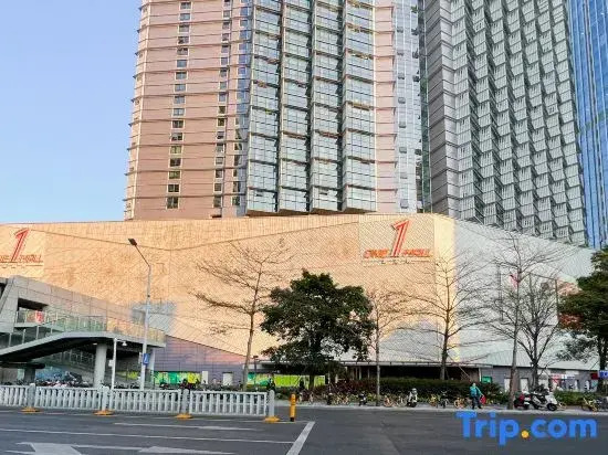 Wuxiang LOFT Seaview Holiday Beauty Hotel (Shenzhen Bohai City V Mansion)