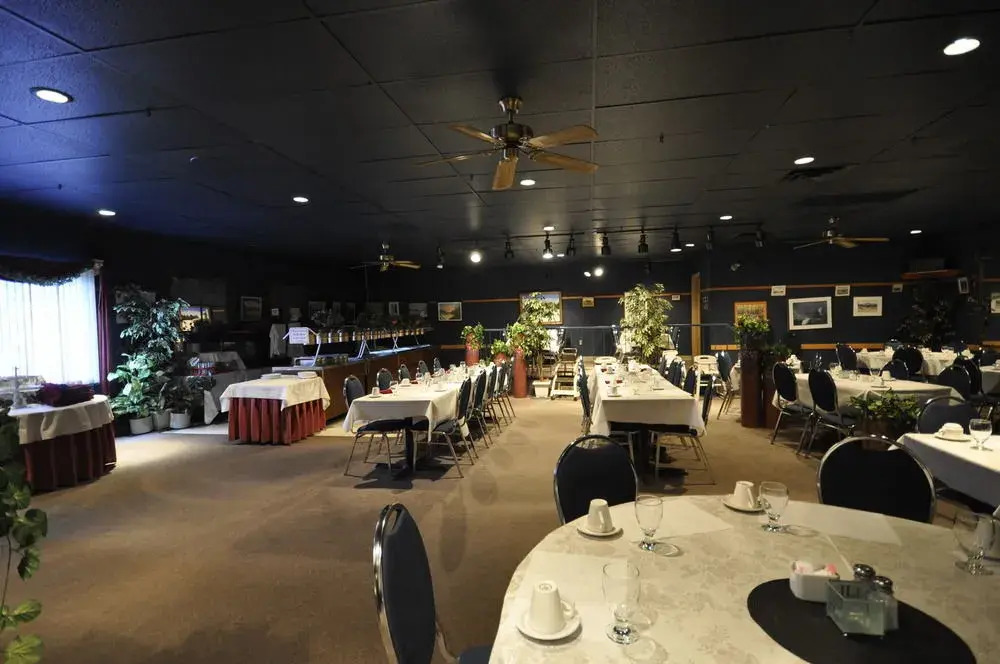 Beaverlodge Motor Inn