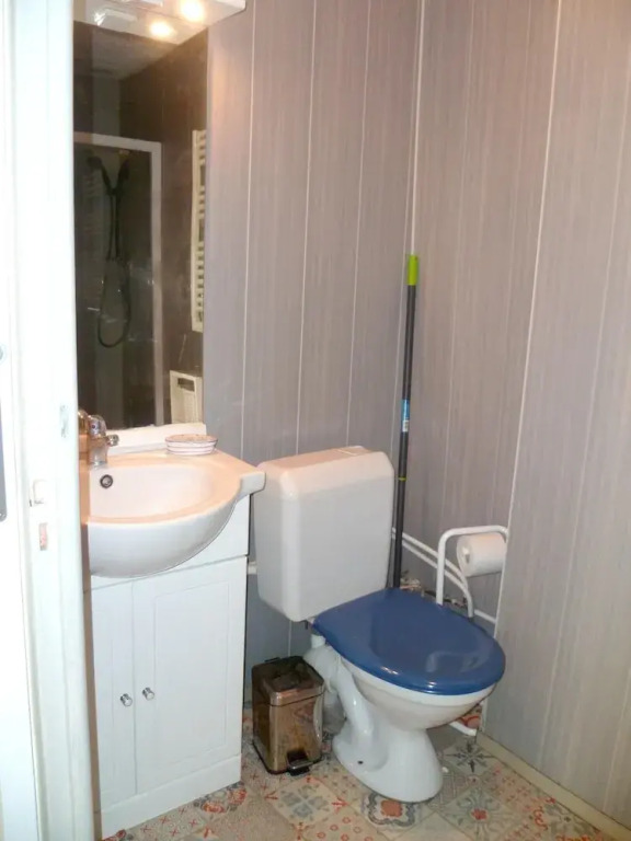 Studio in Aix-les-bains, With Furnished Terrace and Wifi - 8 km From the Slopes