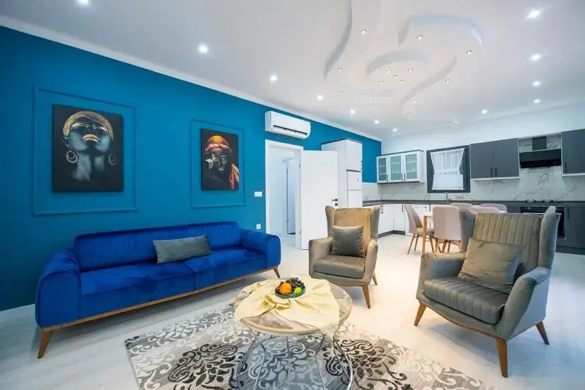 Astonishing 2-bedroom detached villa with pool