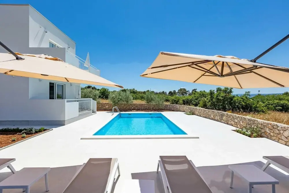 Awesome Home In Punat