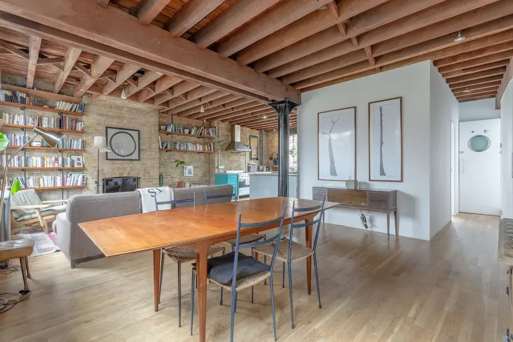 Stylish 2 Bedroom Flat in Southwark