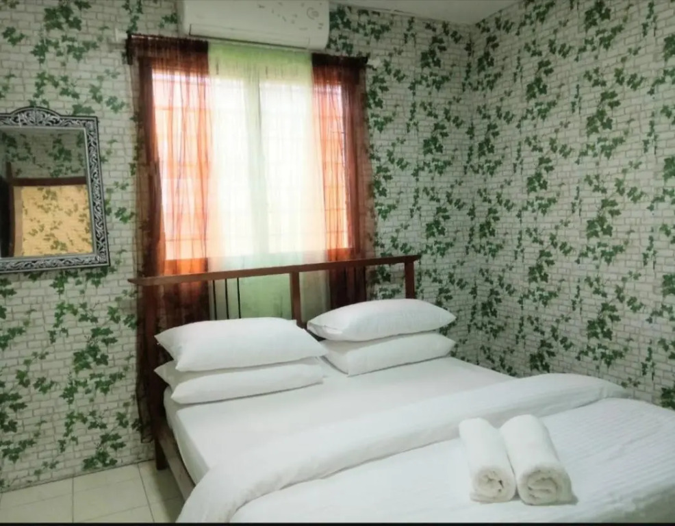 2 BR Medina Dollar Landed Homestay Cheras MRT Link