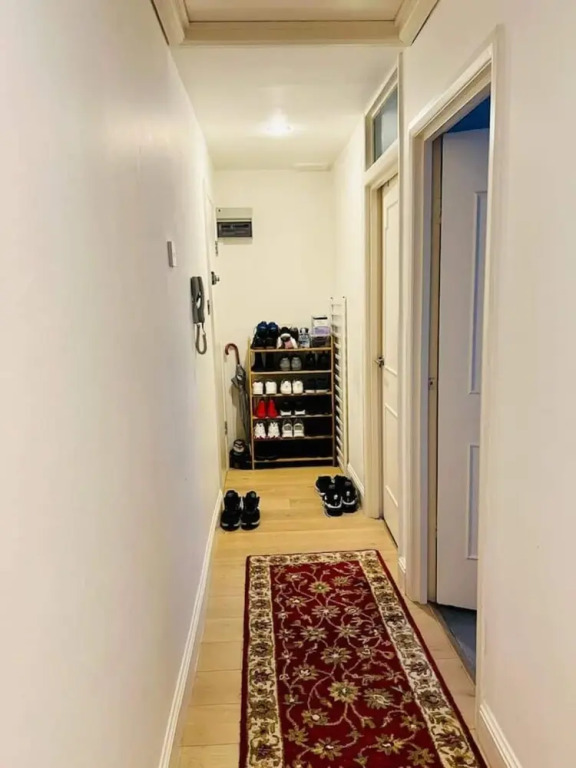 Comfortable 2 Bedroom Apartment in West London