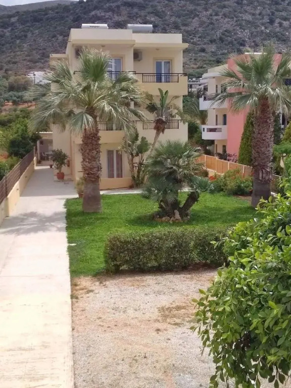 Sinero Apts